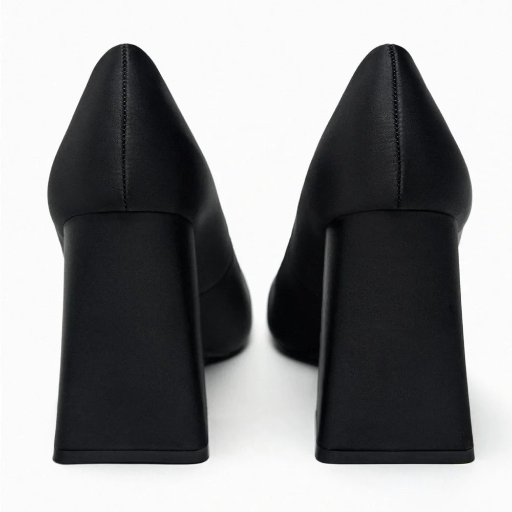 Zara SQUARED TOE BLOCK HEEL SHOES. Black. Size 6.5. New with Tags.
